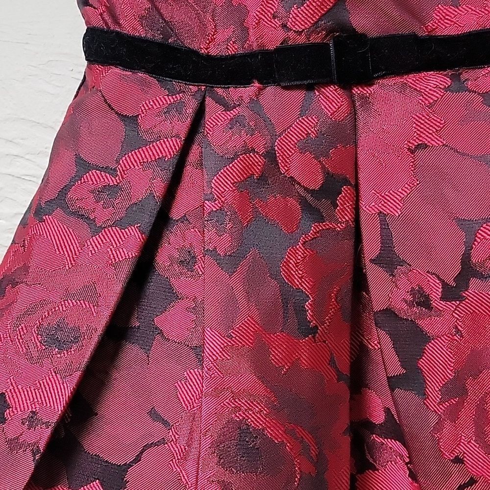 CHILDREN'S PLACE MOMMY & ME CLASSIC RED FLORAL JACQUARD PLEATED DRESS - NEW - Picture 4 of 9